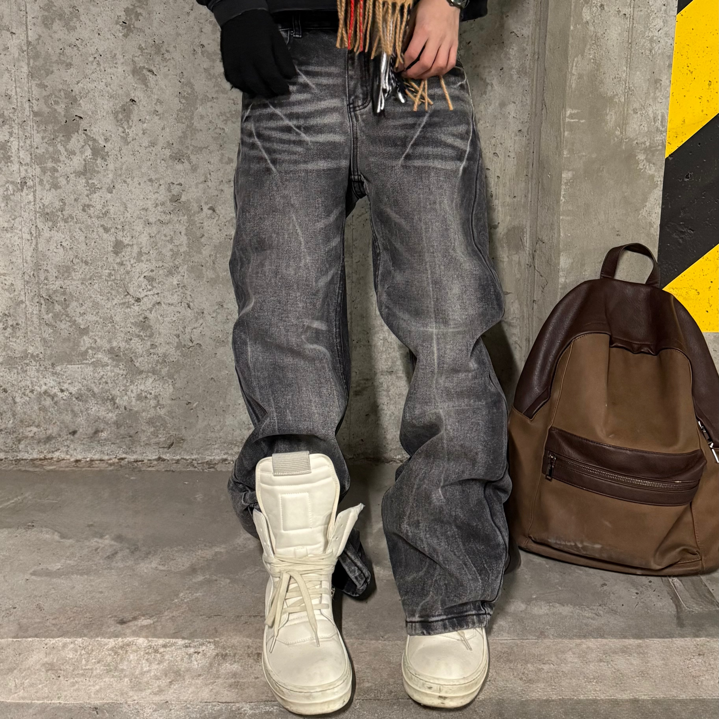 OPLNT "FLARED" JEANS