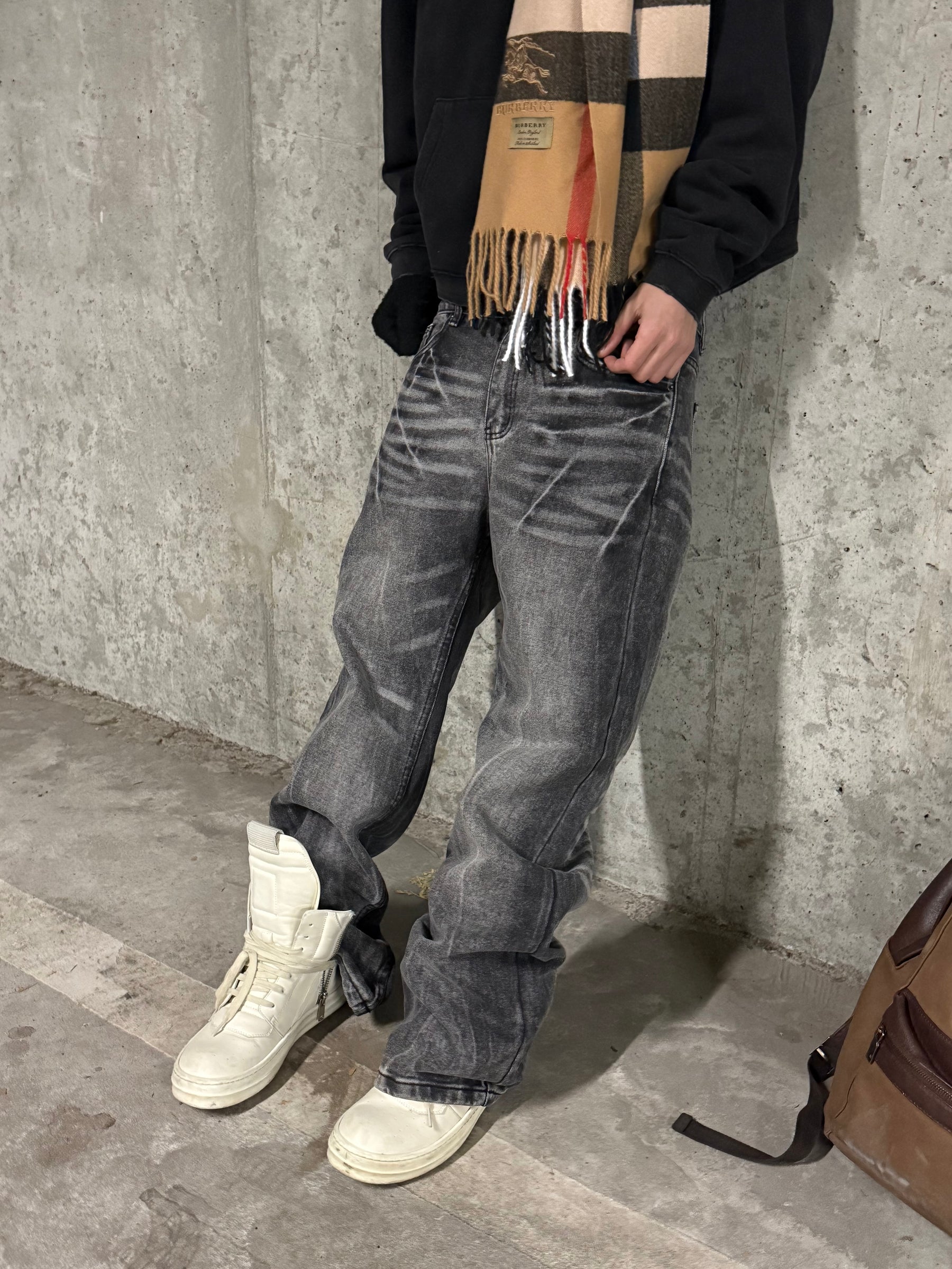 OPLNT "FLARED" JEANS